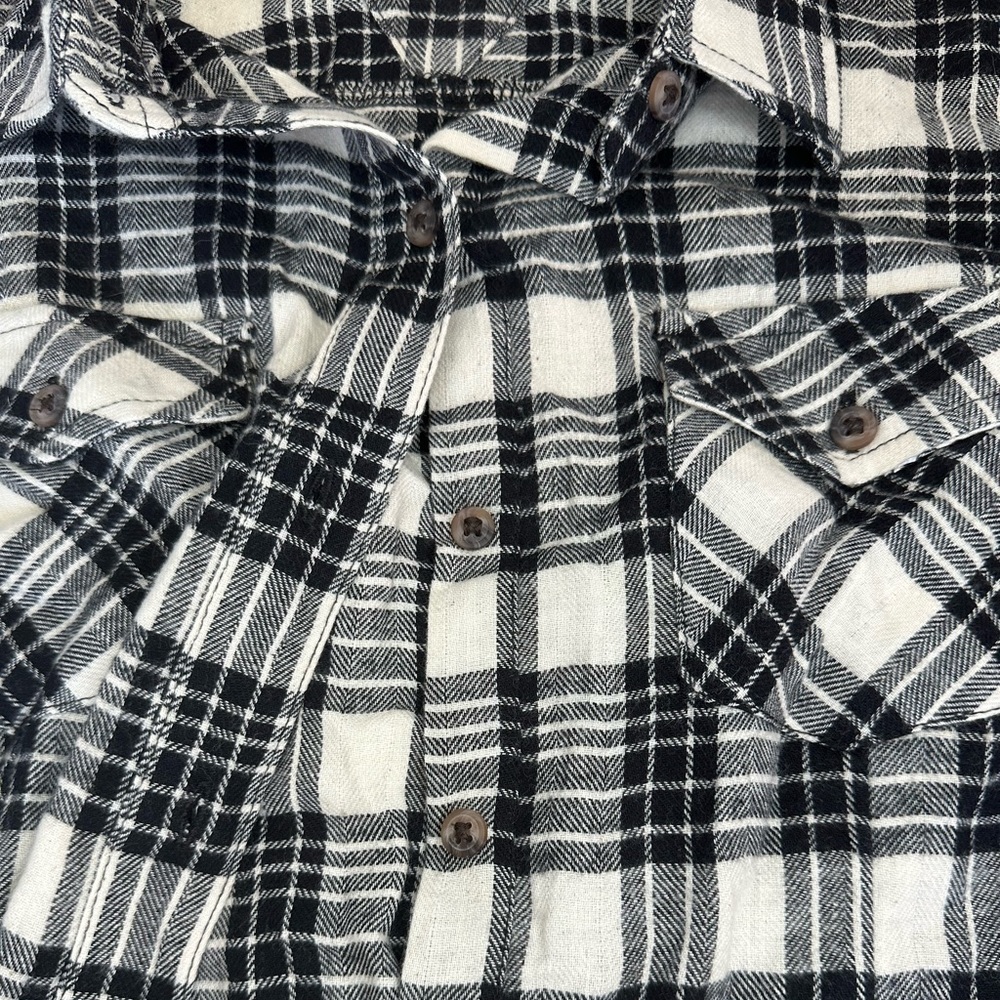 Rustic Ridge flannel Size Medium - Picture 2 of 6